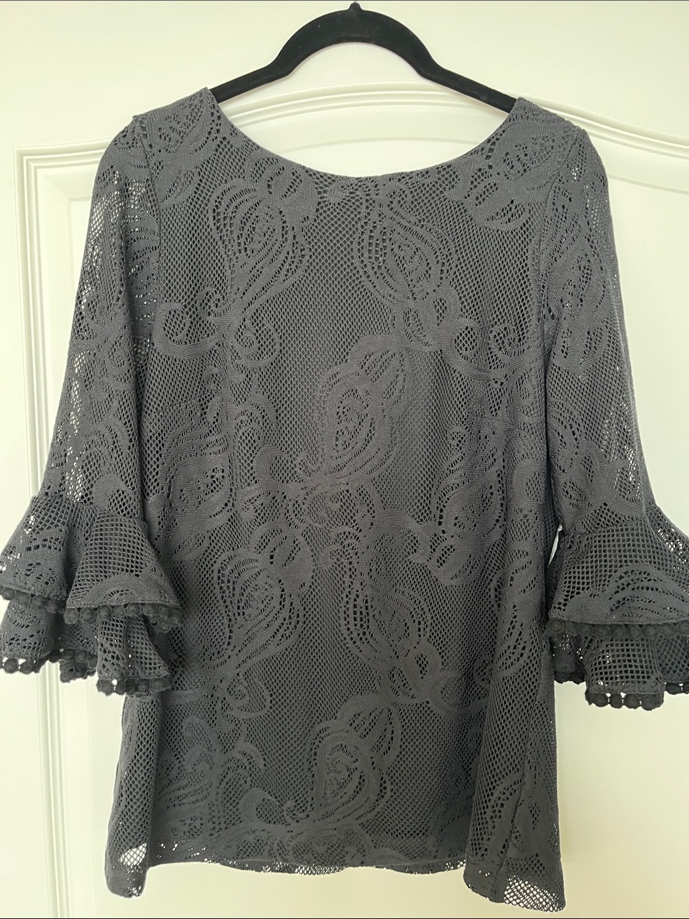 Lilly Pulitzer Black Lace 3/4 Ruffle-Sleeve Blouse